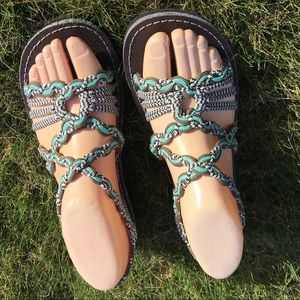 NWOT Handwoven Women’s Open Toe Sandals Size 6.5